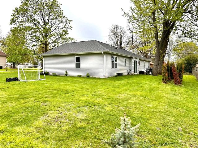10624 284th AVENUE, Trevor, WI 53179