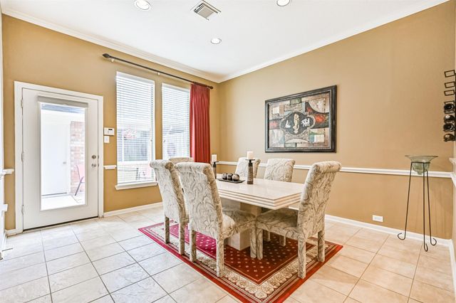 3318 Silverbrook Lane, Pearland, TX 77584