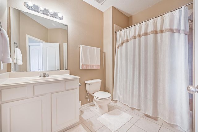3318 Silverbrook Lane, Pearland, TX 77584