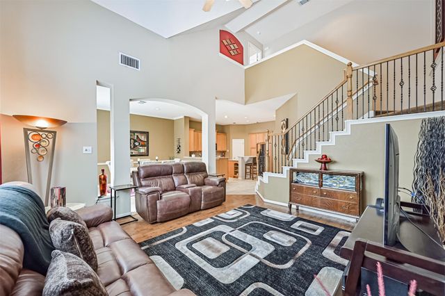 3318 Silverbrook Lane, Pearland, TX 77584