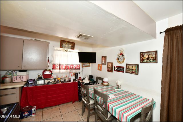 9511 CHARLESTON Street, El Paso, TX 79924