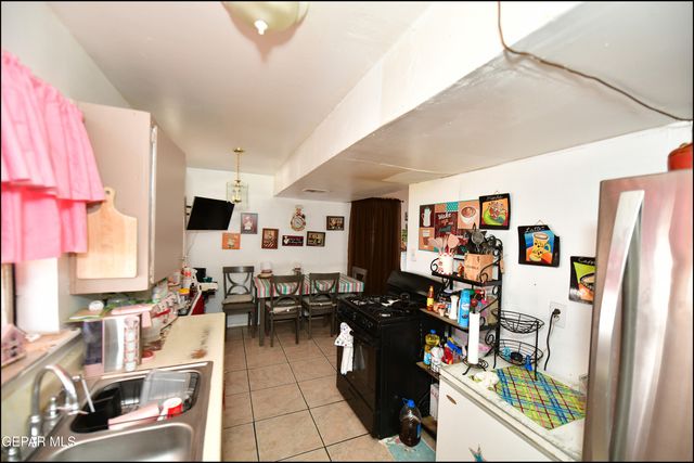 9511 CHARLESTON Street, El Paso, TX 79924