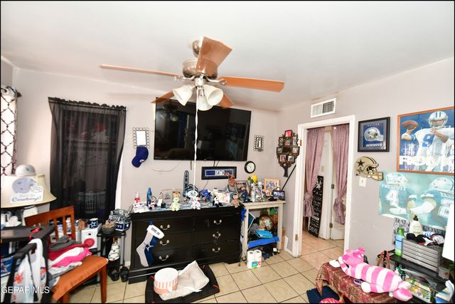 9511 CHARLESTON Street, El Paso, TX 79924