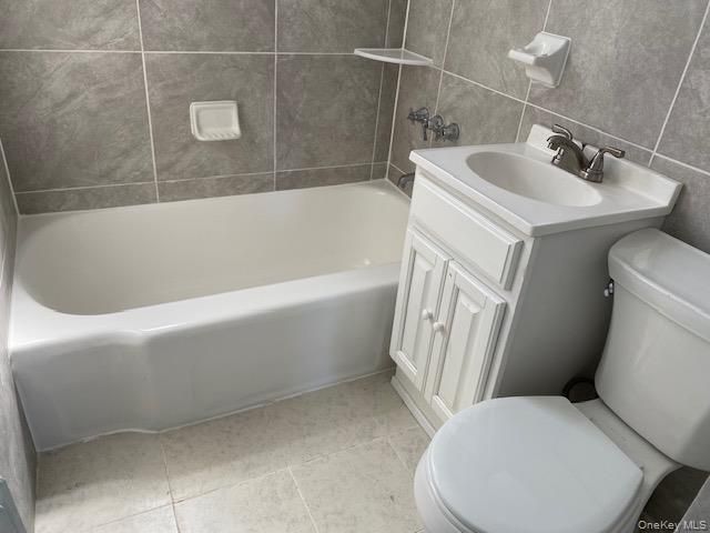 74-18 263RD Street B-2, Glen Oaks, NY 11004