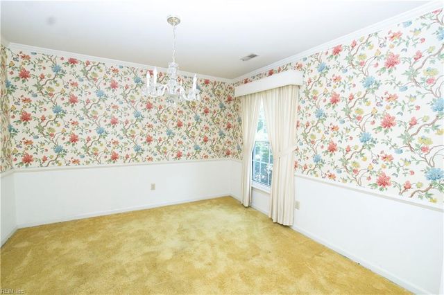 56 Wendfield CIR, Newport News, VA 23601