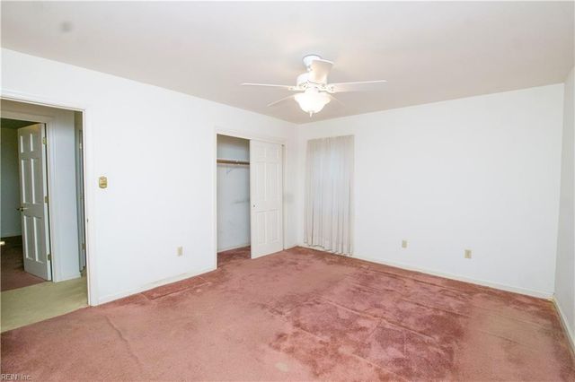 56 Wendfield CIR, Newport News, VA 23601