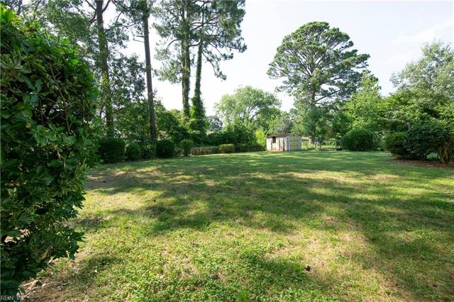 56 Wendfield CIR, Newport News, VA 23601