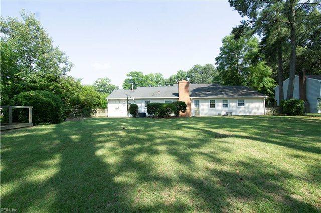 56 Wendfield CIR, Newport News, VA 23601