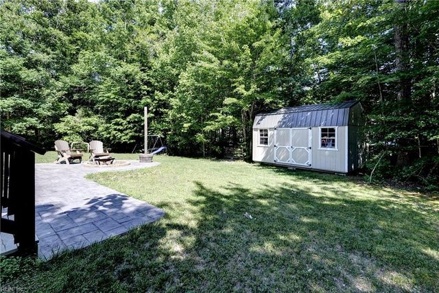 11505 Oakfork DR, New Kent, VA 23124