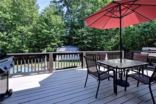 11505 Oakfork DR, New Kent, VA 23124