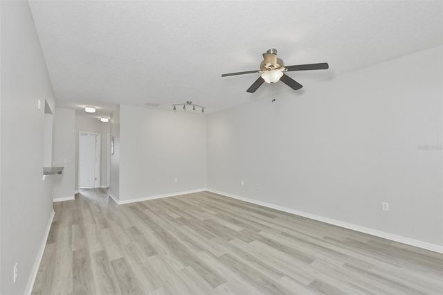 6437 CYPRESSDALE DRIVE 201, Riverview, FL 33578
