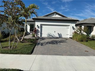 24840 Marina Del Ray DR, Bonita Springs, FL 34135