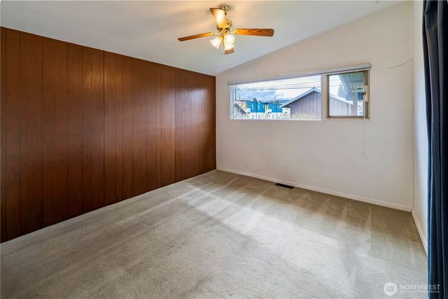 626 E Georgiana Street, Port Angeles, WA 98362