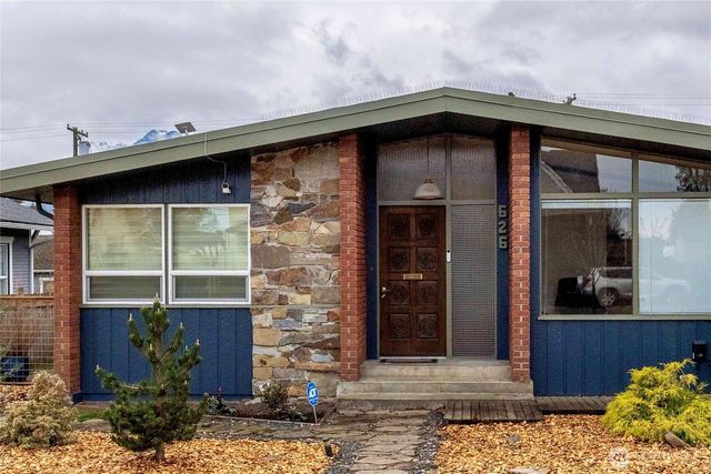 626 E Georgiana Street, Port Angeles, WA 98362