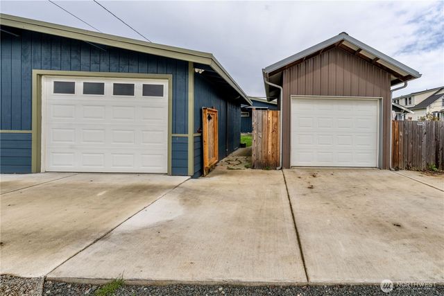 626 E Georgiana Street, Port Angeles, WA 98362