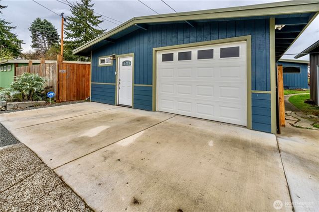 626 E Georgiana Street, Port Angeles, WA 98362