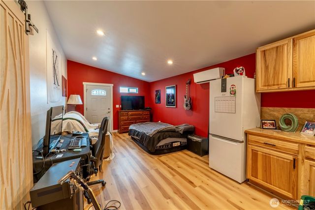 626 E Georgiana Street, Port Angeles, WA 98362