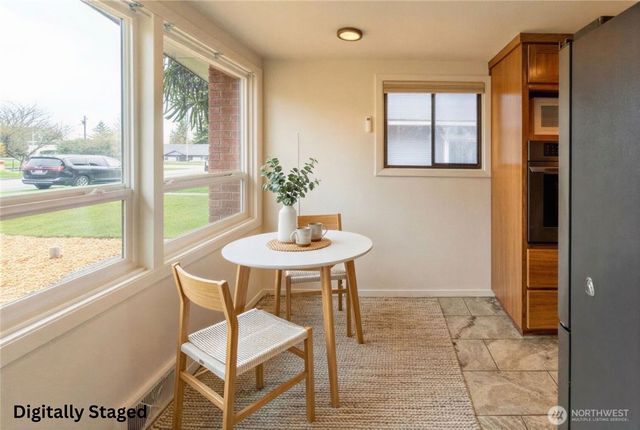 626 E Georgiana Street, Port Angeles, WA 98362