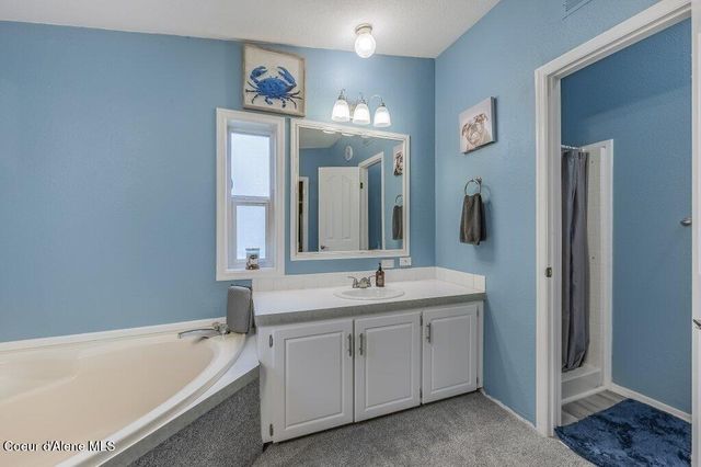 4234 N Atlantic Drive, Coeur D'alene, ID 83815