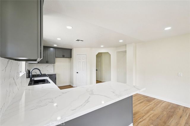 6770 Sandy Lane, Riverside, CA 92505