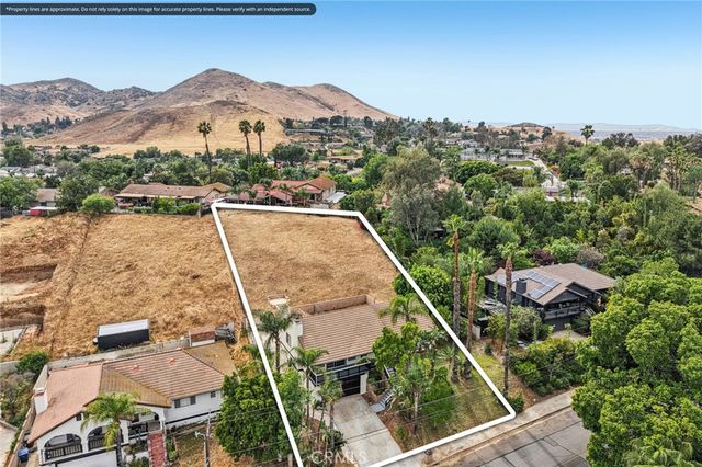 6770 Sandy Lane, Riverside, CA 92505