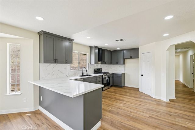 6770 Sandy Lane, Riverside, CA 92505