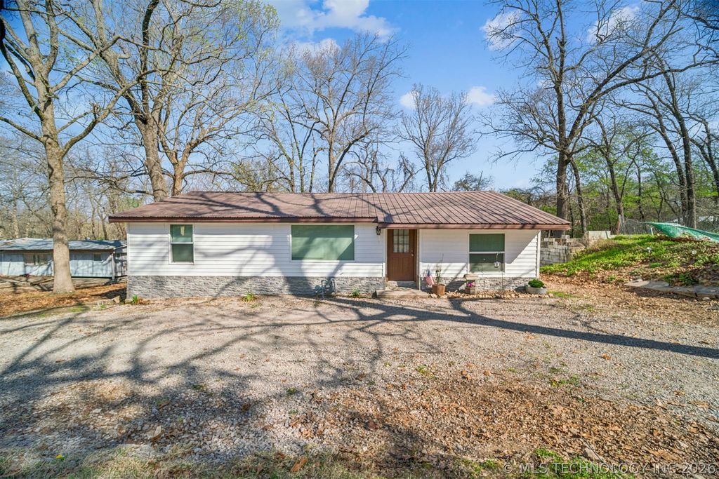 2031 Tarkington, Tahlequah, OK 74464