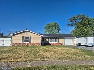 132 GARNER AVE, Waldorf, MD 20602