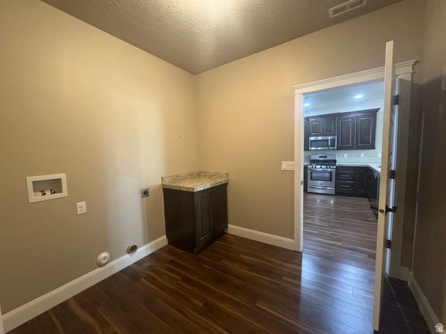 3214 W HARVEST CHASE DR, South Jordan, UT 84095