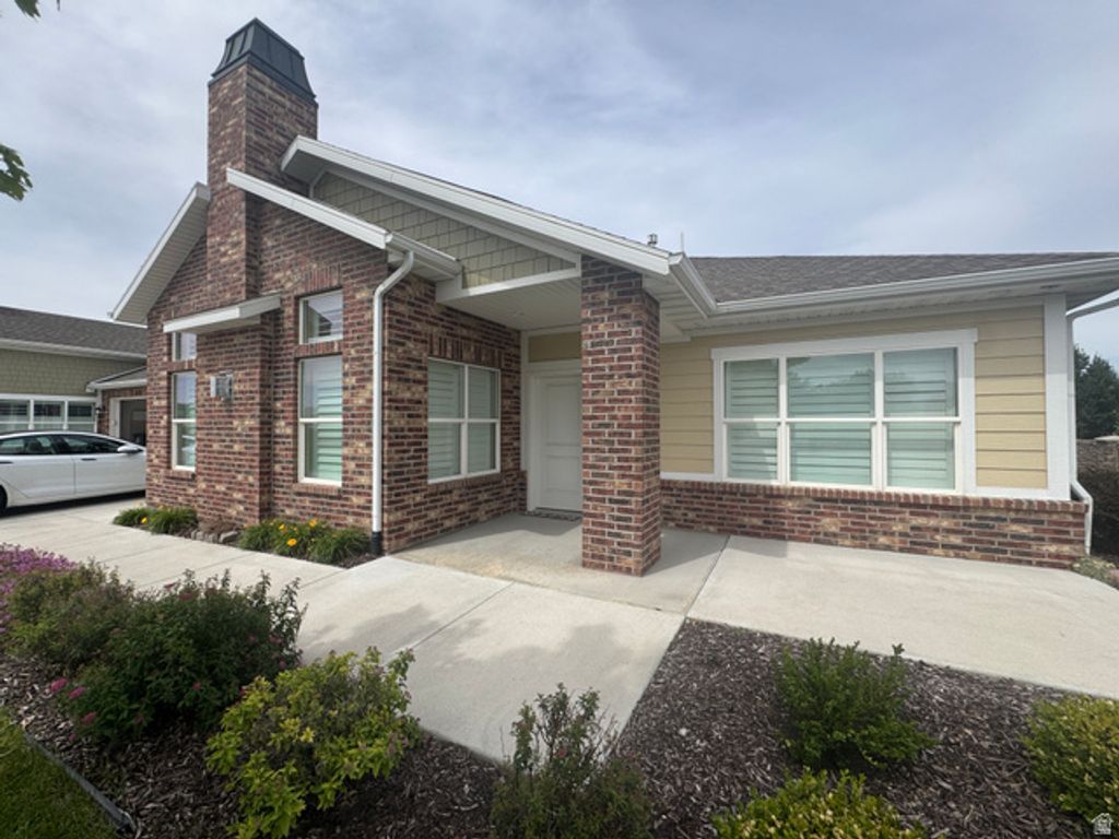 3214 W HARVEST CHASE DR, South Jordan, UT 84095