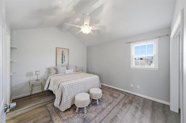 9985 Edelweiss Circle, Merriam, KS 66203