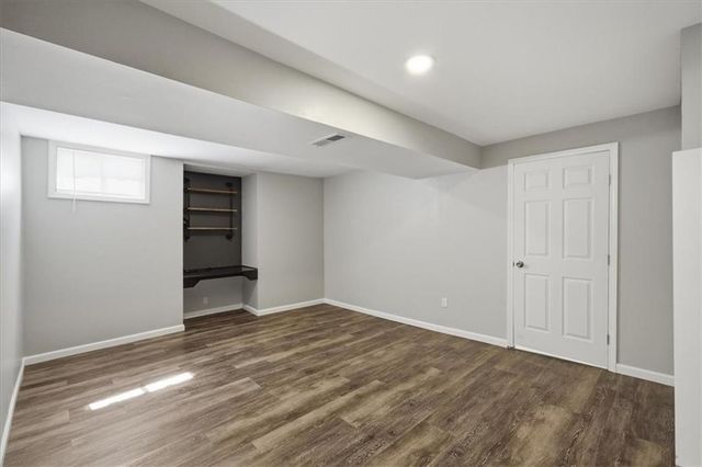 9985 Edelweiss Circle, Merriam, KS 66203