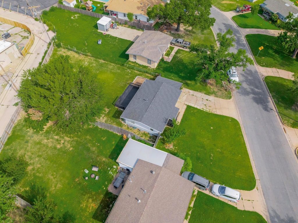 2339 S Walnut St., Wichita, KS 67213