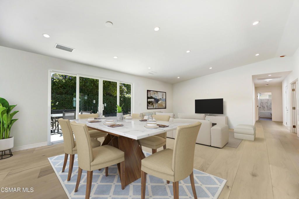 Image 8 of property listing at 2718 Licia Place, Simi Valley, CA 93065