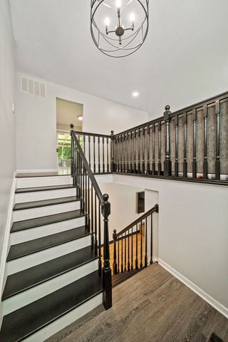 2516 Jackson Drive, Woodridge, IL 60517