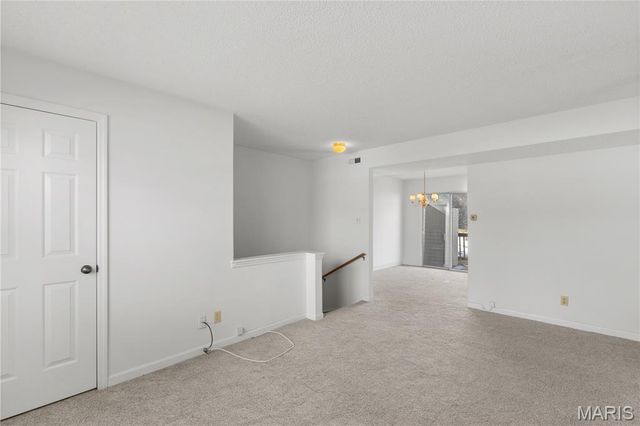 9192 Wrenwood Lane, Brentwood, MO 63144