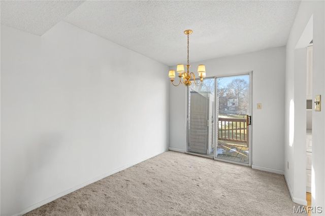 9192 Wrenwood Lane, Brentwood, MO 63144