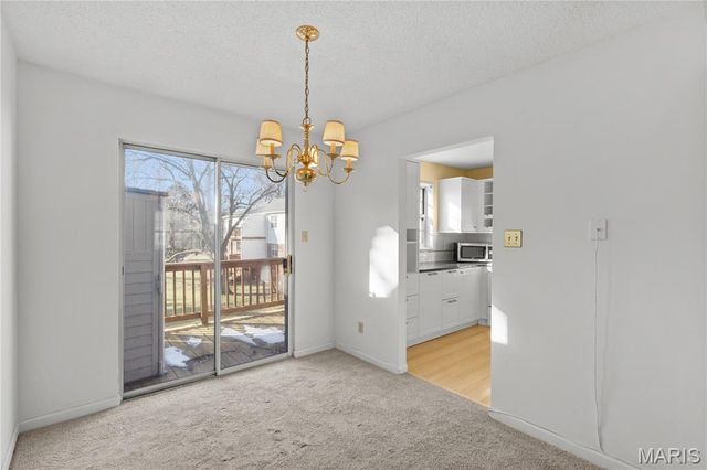 9192 Wrenwood Lane, Brentwood, MO 63144