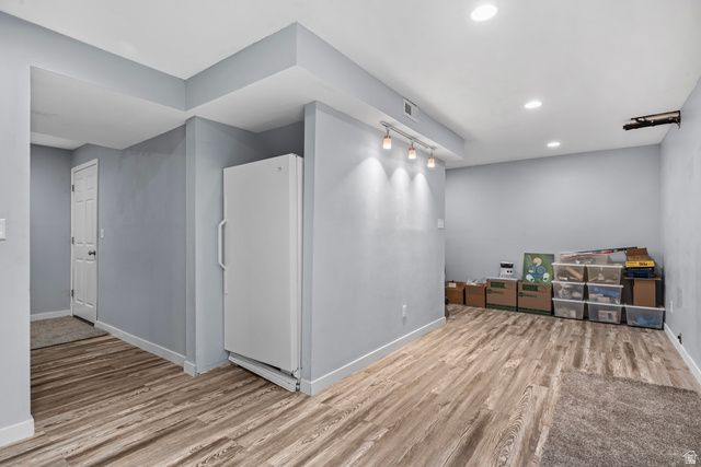 564 SWENSON AVE, Springville, UT 84663
