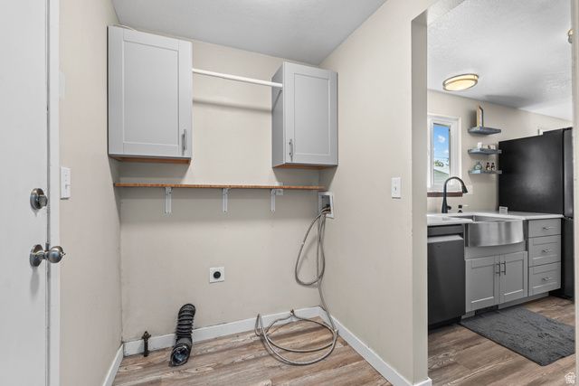 564 SWENSON AVE, Springville, UT 84663