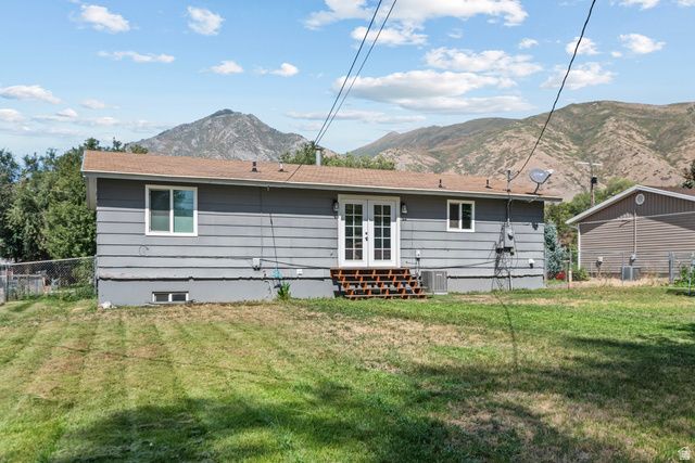 564 SWENSON AVE, Springville, UT 84663