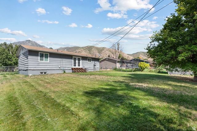 564 SWENSON AVE, Springville, UT 84663