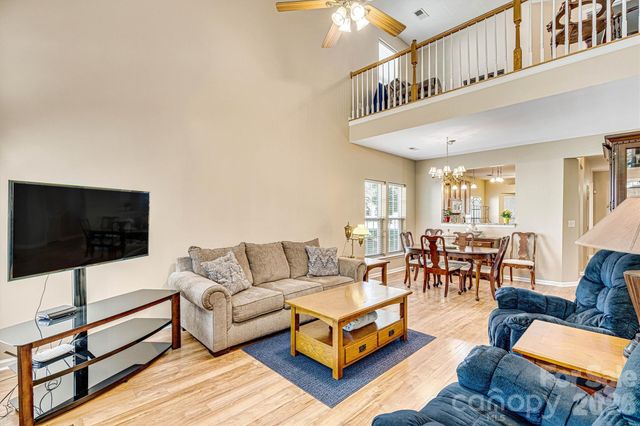 151 Talbert Town Loop, Mooresville, NC 28117