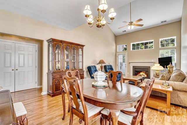 151 Talbert Town Loop, Mooresville, NC 28117