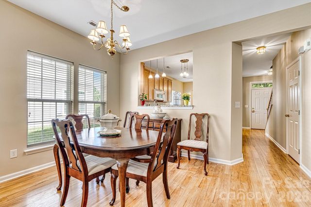 151 Talbert Town Loop, Mooresville, NC 28117