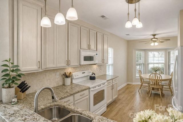 151 Talbert Town Loop, Mooresville, NC 28117