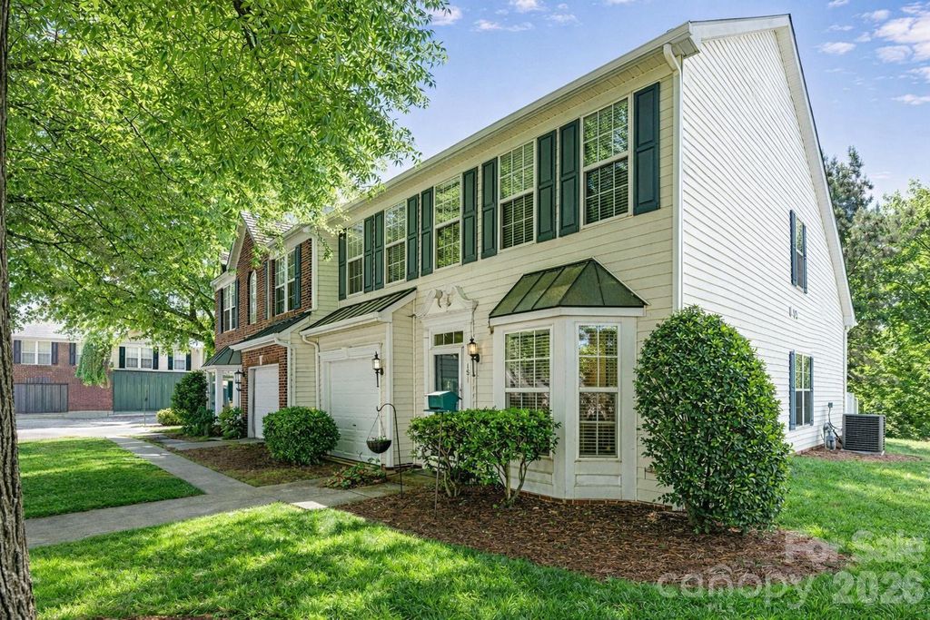 151 Talbert Town Loop, Mooresville, NC 28117
