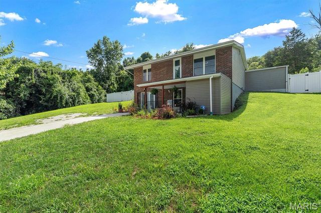 2845 Paula Court, High Ridge, MO 63049