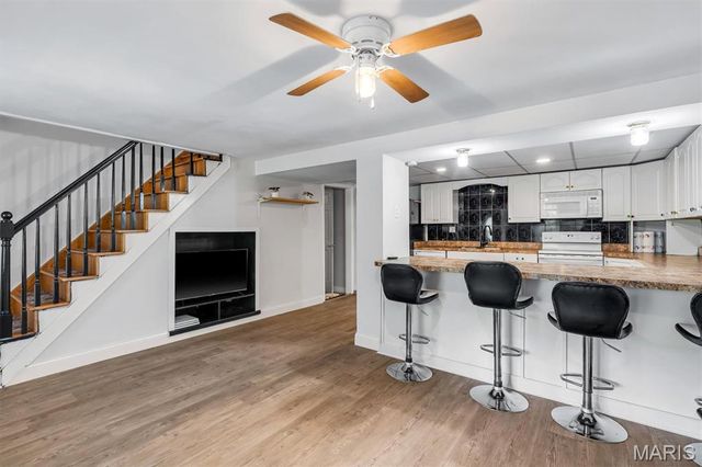 2845 Paula Court, High Ridge, MO 63049
