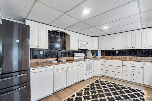 2845 Paula Court, High Ridge, MO 63049